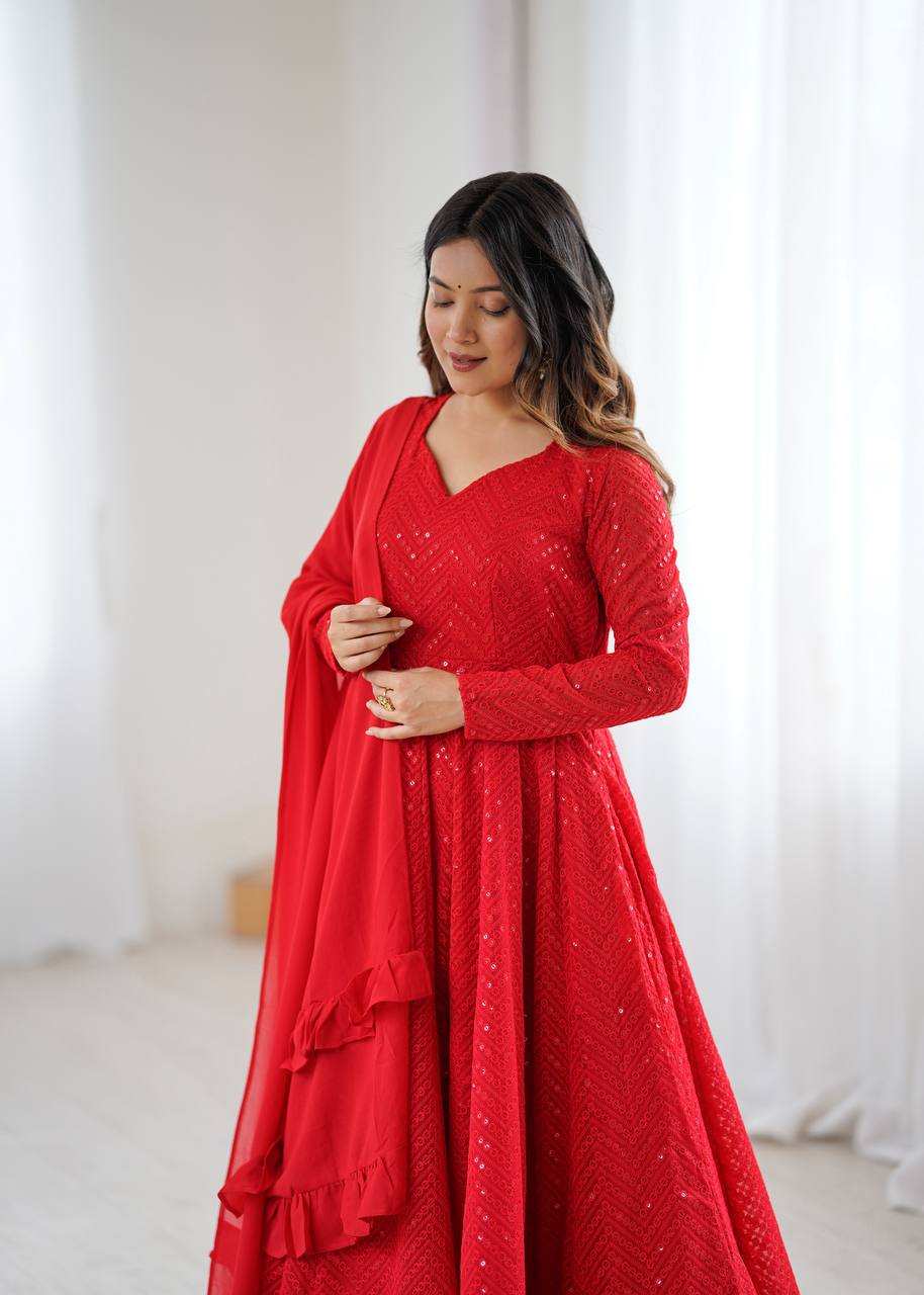 ✨ Elegant Lucknowi Anarkali Set ✨